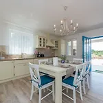 Sakarun House - Ivana Veli Rat