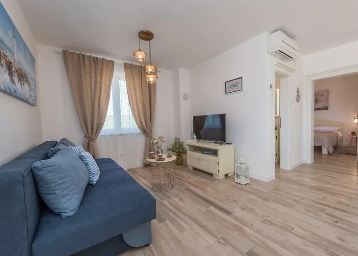Sakarun House - Ivana Ferienhaus Veli Rat