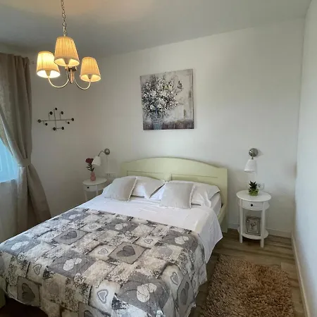 Sakarun House - Ivana Nyaraló
