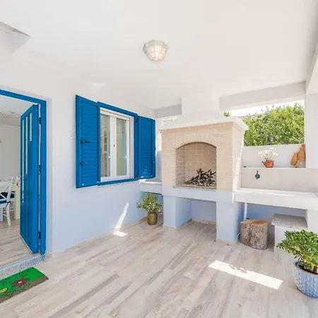 Sakarun House - Ivana Feriehus Veli Rat