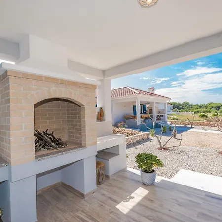 Sakarun House - Ivana Nyaraló