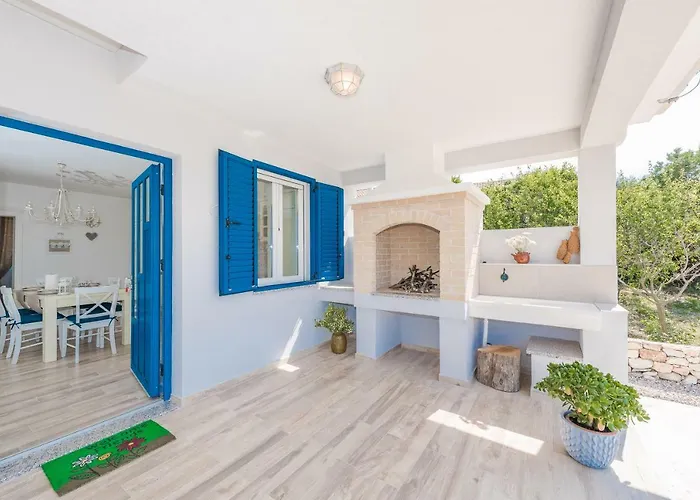 Sakarun House - Ivana Tatil Evi Veli Rat